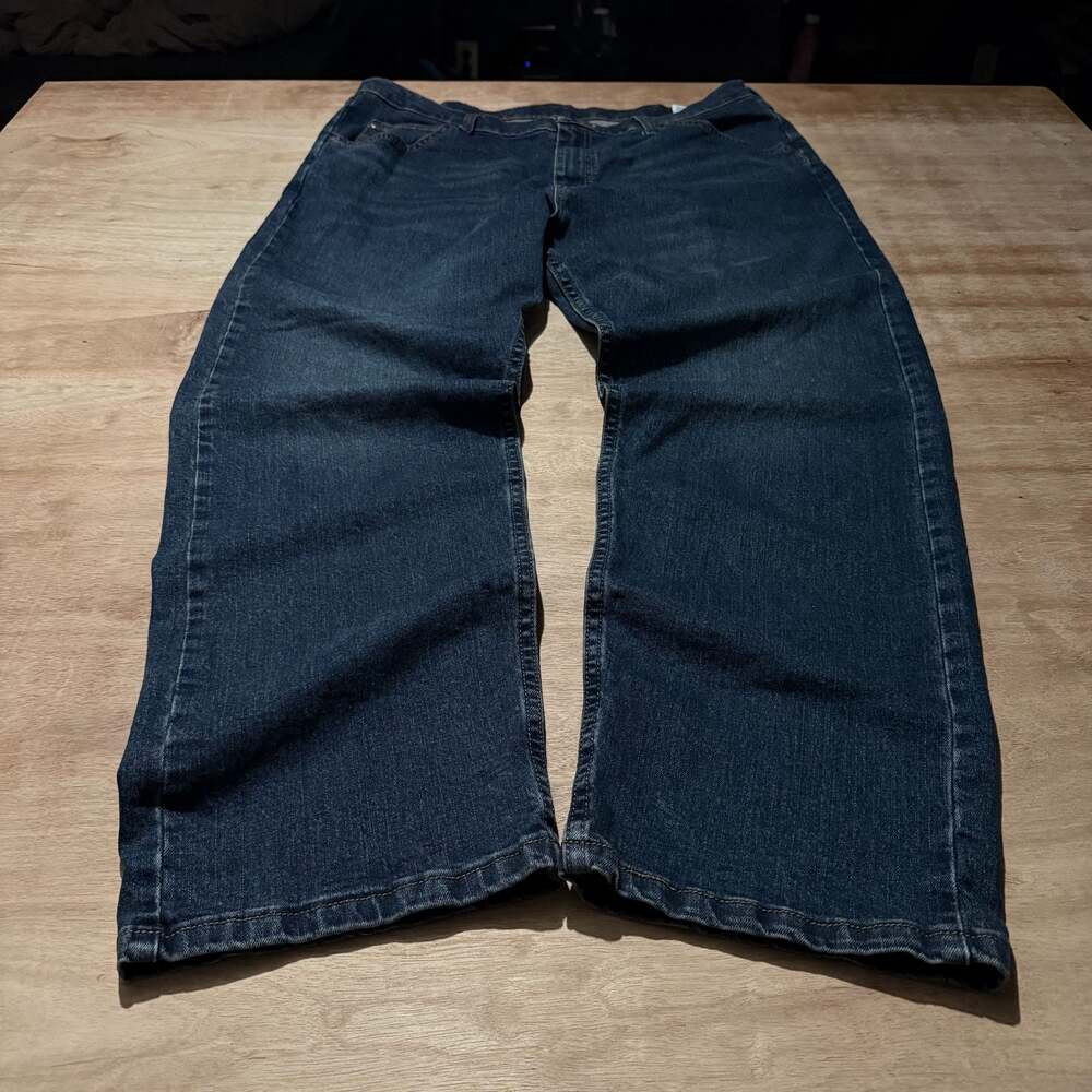 Wrangler Premium Quality 36x30 Relaxed Straight Leg Jeans Dark Wash Y2K